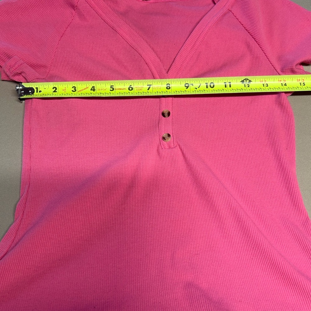 Pink V-Neck Buttoned Top - Picture 2 of 5